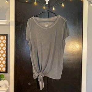 XL American Eagle Knotted T-shirt